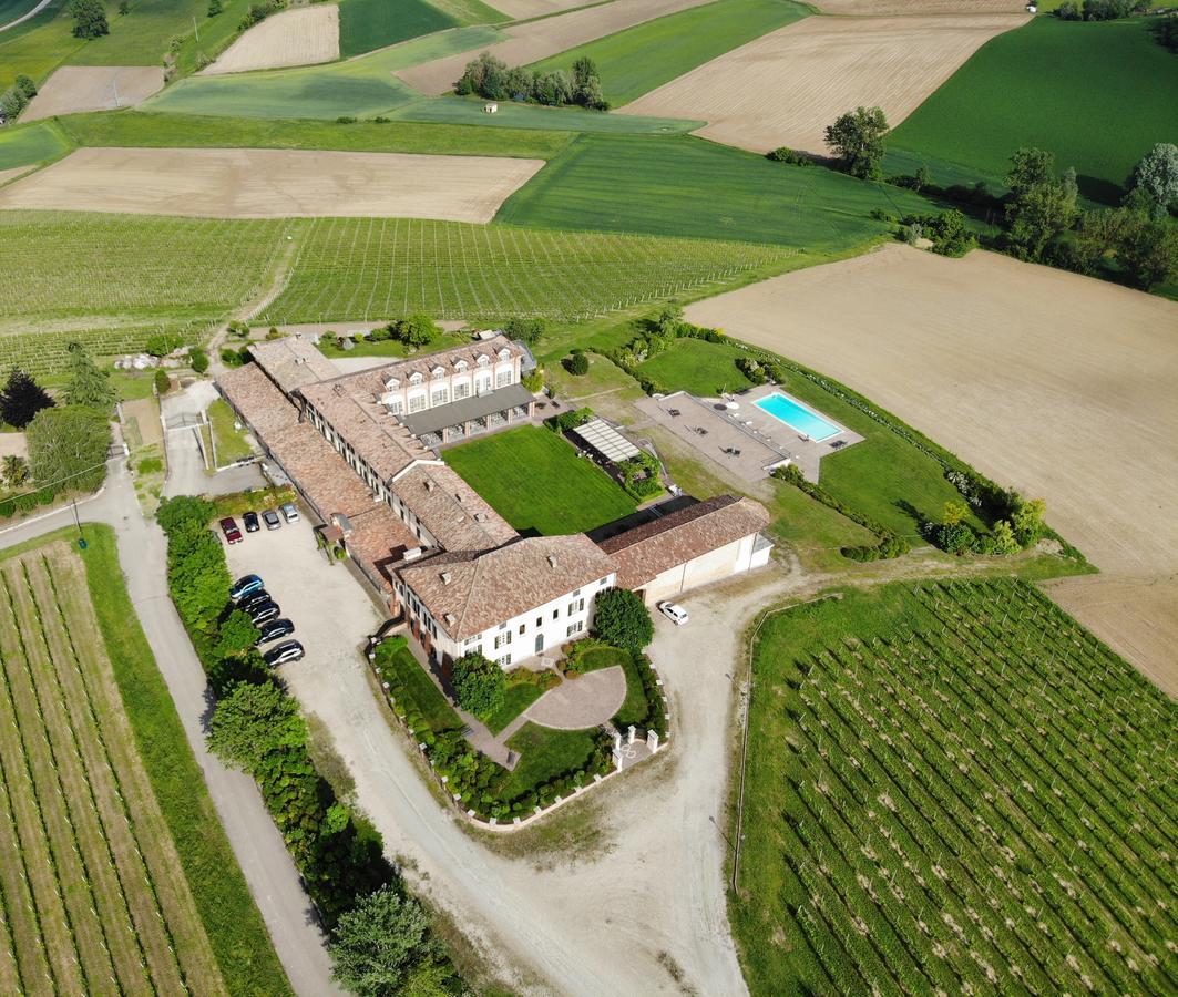 Spinerola Hotel Restaurant E Spa Arborea Moncalvo Exterior photo